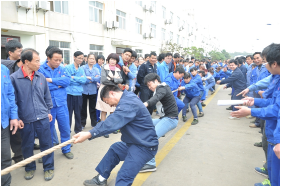 廣西銀億公司組織開展慶“三八”拔河比賽活動(dòng)