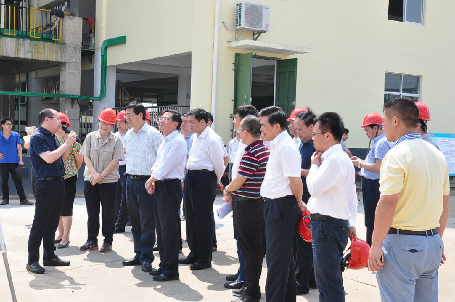 玉林市委書記莫恭明、市長(zhǎng)蘇海棠率領(lǐng)四大班子來廣西銀億調(diào)研